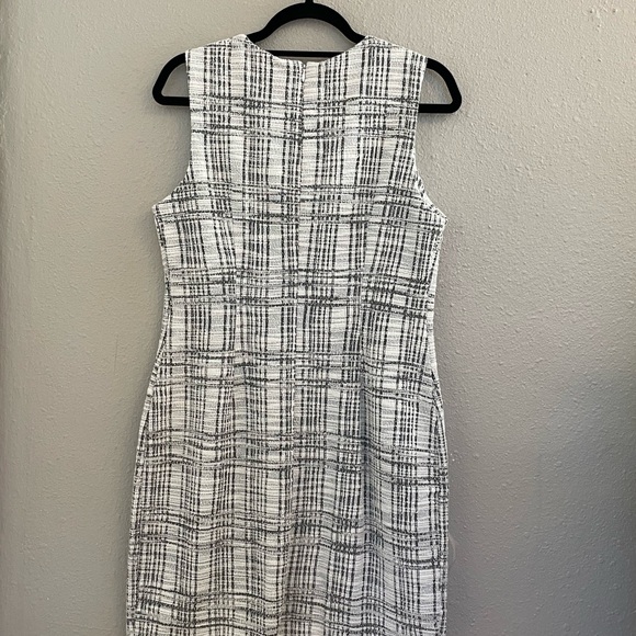 Soft Tweed Sheath Dress White Gray Melange - Picture 5 of 7